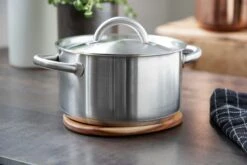 Aida Raw Topfuntersetzer -Deutschland Kochzauber Verkaufs-Shop aida raw teakwood magnetic trivet 175x150x10 cm 2