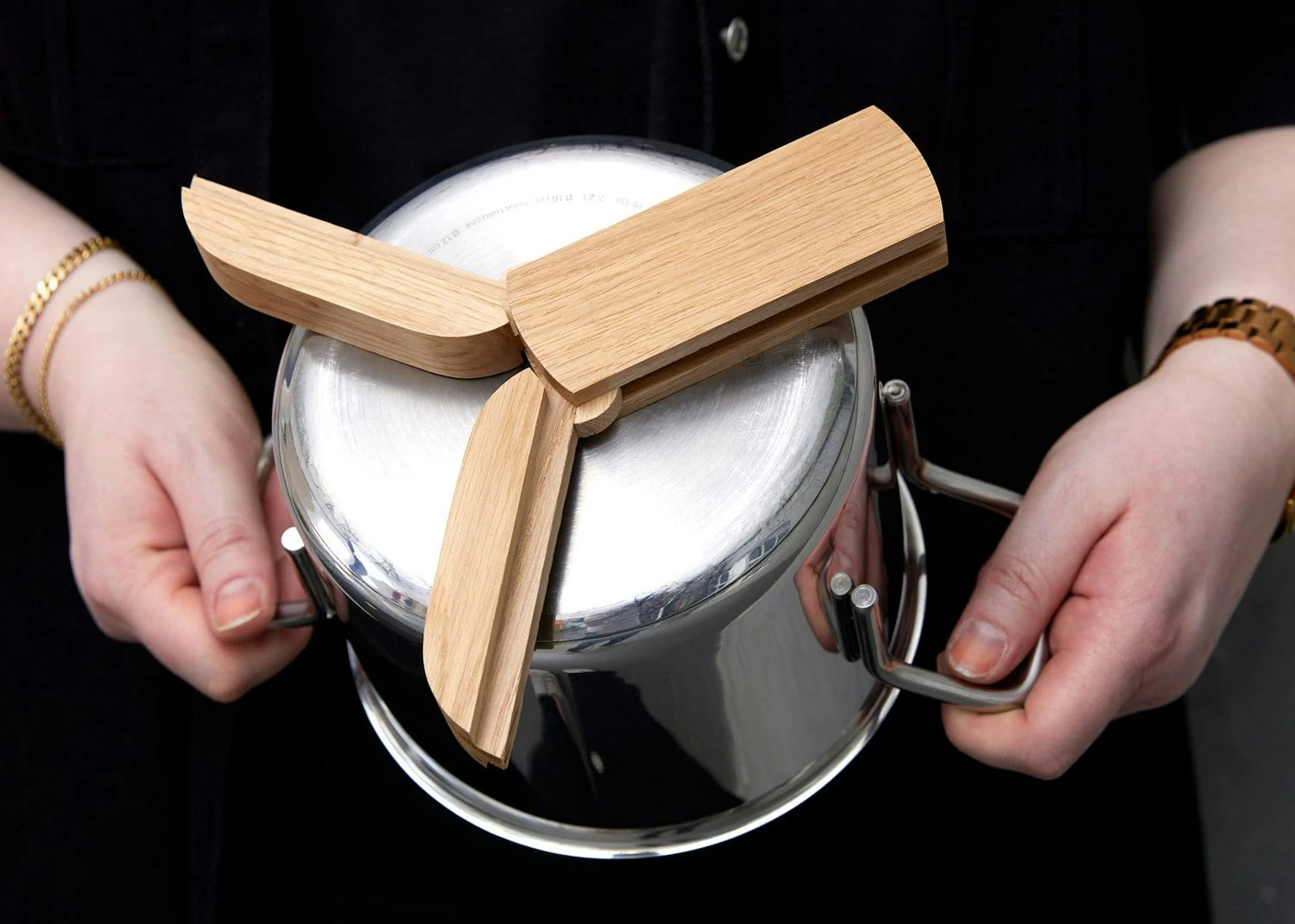 Andersen Topfuntersetzer Magnetisch, Eiche 6 Andersen Topfuntersetzer Magnetisch, Eiche – Bild 6