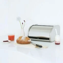 Brabantia Roll Topp Brotbox Medium, Matt Steel 8 Brabantia Roll Topp Brotbox Medium, Matt Steel -Deutschland Kochzauber Verkaufs-Shop brabantia roll topp brotbox small weiss 2