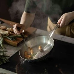 Fiskars All Steel Pure Bratpfanne, 24 Cm -Deutschland Kochzauber Verkaufs-Shop fiskars all steel pure frying pan 24 cm 10