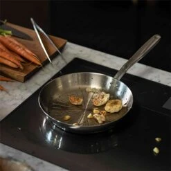 Fiskars All Steel Pure Bratpfanne, 28 Cm -Deutschland Kochzauber Verkaufs-Shop fiskars all steel pure frying pan 24 cm 13