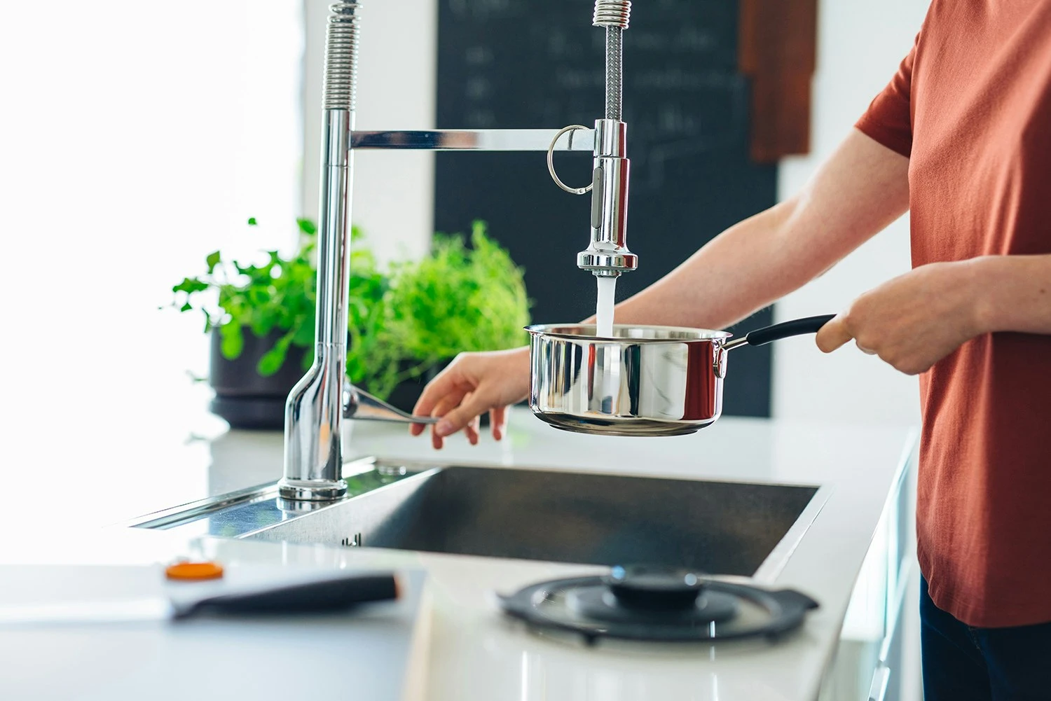 Fiskars Functional Form Kochtopf 1,5L 4 Fiskars Functional Form Kochtopf 1,5L – Bild 4