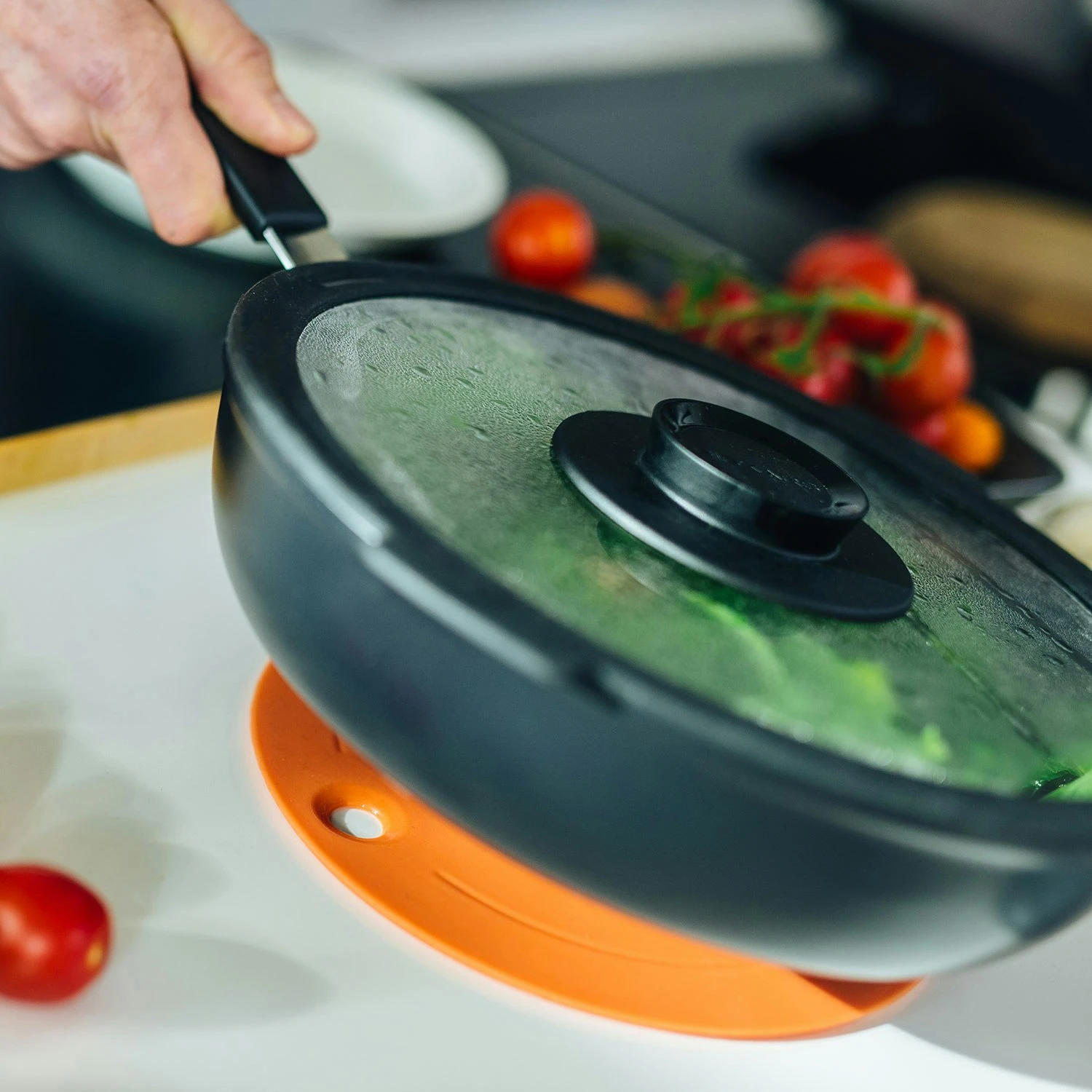 Fiskars Functional Form Traktörpfanne Ø26cm 6 Fiskars Functional Form Traktörpfanne Ø26cm – Bild 6