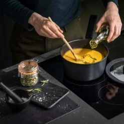 Fiskars Hard Face Kasserolle, 2,5L 5 Fiskars Hard Face Kasserolle, 2,5L -Deutschland Kochzauber Verkaufs-Shop fiskars hard face kasserolle 8