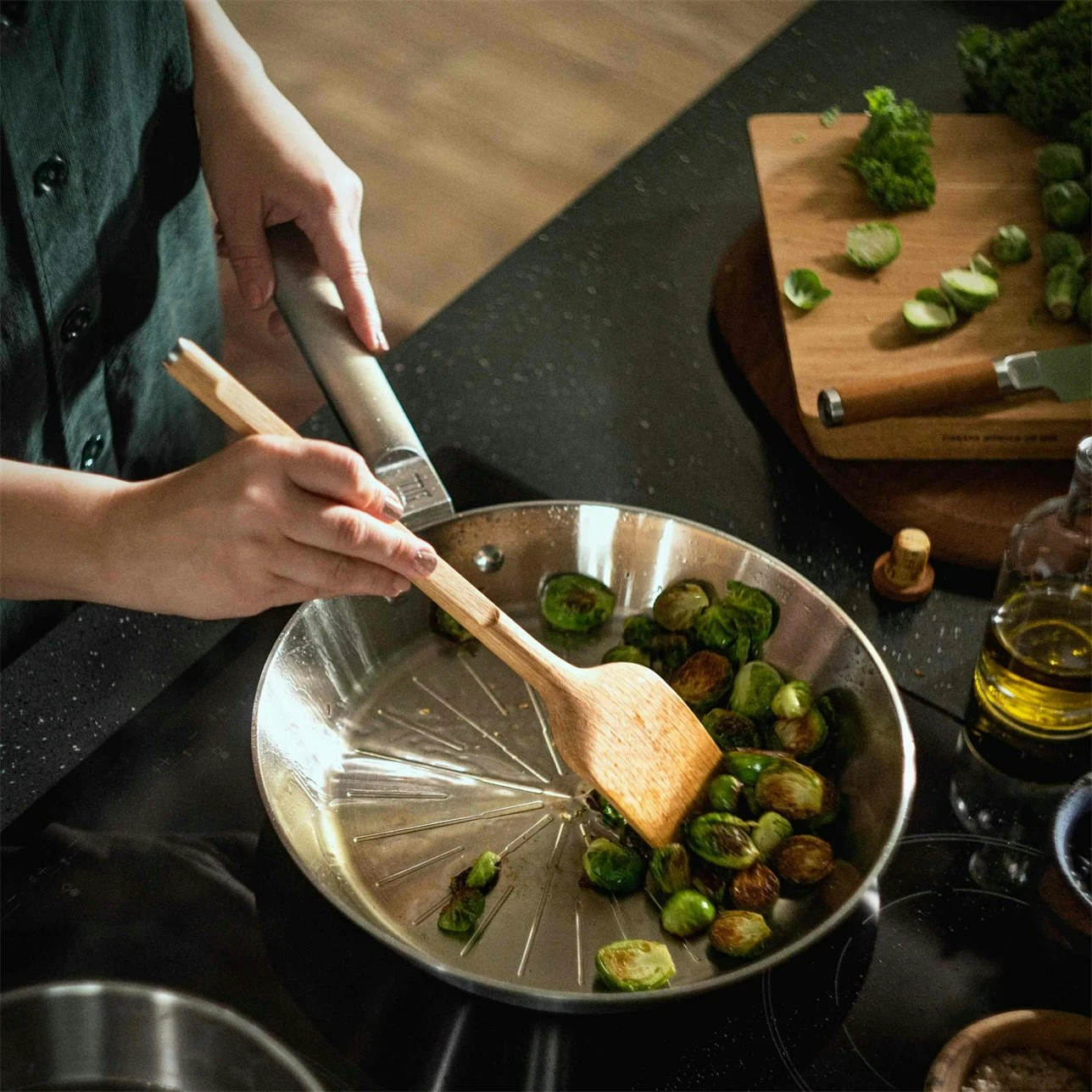 Fiskars Norden Bratpfanne Unbeschichtet Edelstahl, 28 Cm 6 Fiskars Norden Bratpfanne Unbeschichtet Edelstahl, 28 Cm – Bild 6