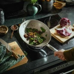 Fiskars Norden Wok-Pfanne Edelstahl, 28 Cm -Deutschland Kochzauber Verkaufs-Shop fiskars norden wok pfanne edelstahl 28 cm 5