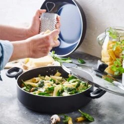 Greenpan Torino Sauteuse Mit Zwei Henkeln 28 Cm -Deutschland Kochzauber Verkaufs-Shop greenpan torino sauteuse mit zwei henkeln 28 cm 2