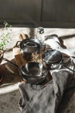 Heirol Topf 3 Teile 10x6 Cm -Deutschland Kochzauber Verkaufs-Shop heirol mini stew with lid 10x6 cm 2