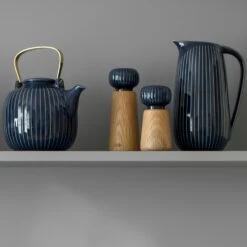 Kähler Hammershøi Kräutermühle Large, Dunkelgrün 10 Kähler Hammershøi Kräutermühle Large, Dunkelgrün -Deutschland Kochzauber Verkaufs-Shop kahler hammershi krautermuhle large 5 2