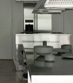 Gallery Objects Dose 14 Cm, Black Basalt -Deutschland Kochzauber Verkaufs-Shop louise roe gallery objects jar 01 black basalt 6