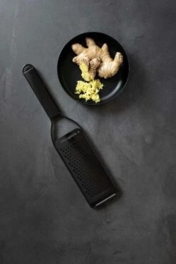 Microplane Black Sheep Reibe Rough -Deutschland Kochzauber Verkaufs-Shop microplane black sheep reibe rough 4