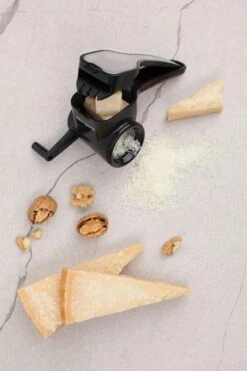 Microplane Drehreibe, Schwarz -Deutschland Kochzauber Verkaufs-Shop microplane drehreibe schwarz 1