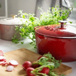 Gusseisentopf 4,4 L, Rot -Deutschland Kochzauber Verkaufs-Shop sabor cast iron pot 44 l 20