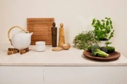 Spring Copenhagen Mrs Salt Salzmühle 23.3 Cm, Eiche -Deutschland Kochzauber Verkaufs-Shop spring copenhagen mrs salt saltkvarn 233 cm ljus ek 2