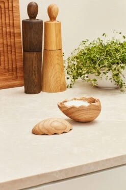 Spring Copenhagen Mrs Salt Salzmühle 23.3 Cm, Eiche -Deutschland Kochzauber Verkaufs-Shop spring copenhagen mrs salt saltkvarn 233 cm ljus ek 5