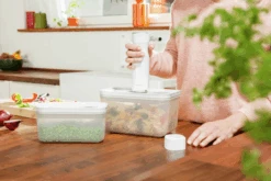 Zwilling Fresh & Save Behälter Plastik, 14x21 Cm / 2 L 10 Zwilling Fresh & Save Behälter Plastik, 14x21 Cm / 2 L -Deutschland Kochzauber Verkaufs-Shop zwilling fresh save behalter plastik 13